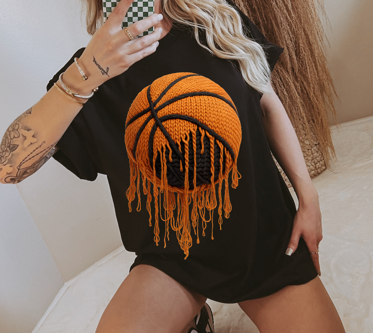 Yarn dripping basketball